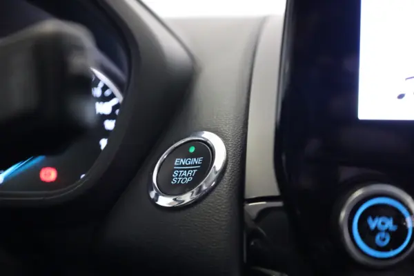 Ford EcoSport 1.0 EcoBoost ST-Line Plus 41