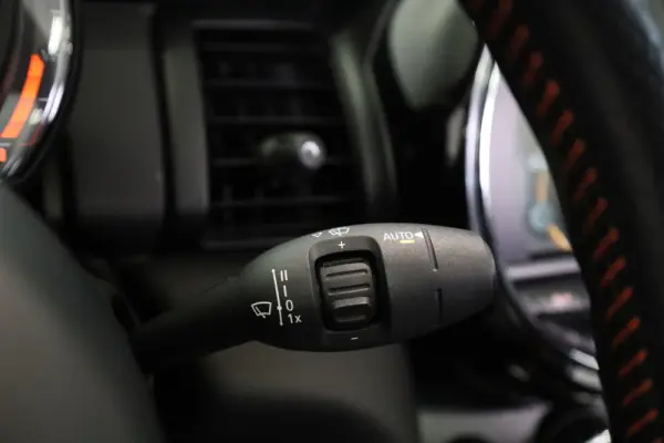 MINI Cabrio One Sport Edition 44