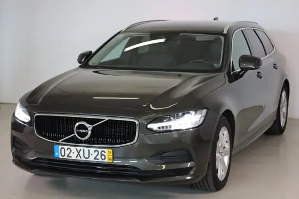 Volvo V90 2.0 D4 Momentum Plus Geartronic 3