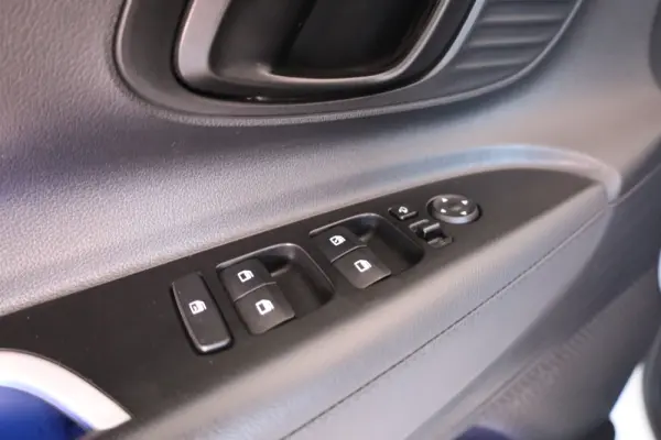 Hyundai Bayon 1.0 T-GDI Premium 38