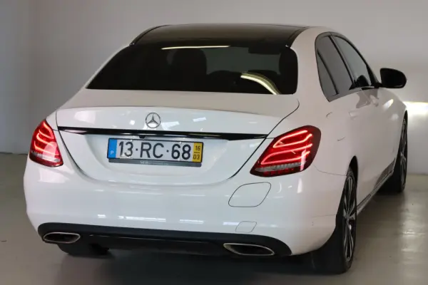 Mercedes-Benz C 350 e 17