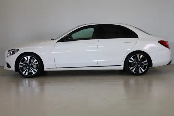Mercedes-Benz C 350 e 4