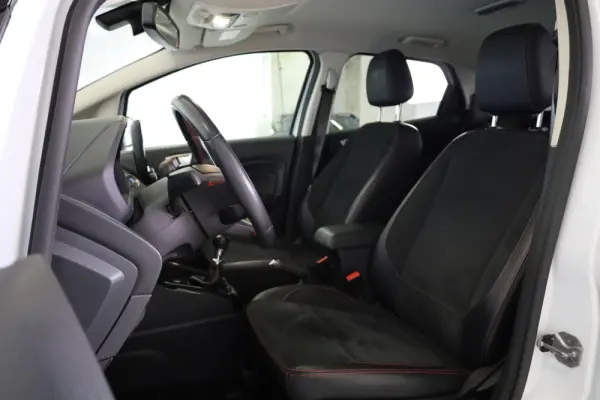 Ford EcoSport 1.0 EcoBoost ST-Line Plus 30