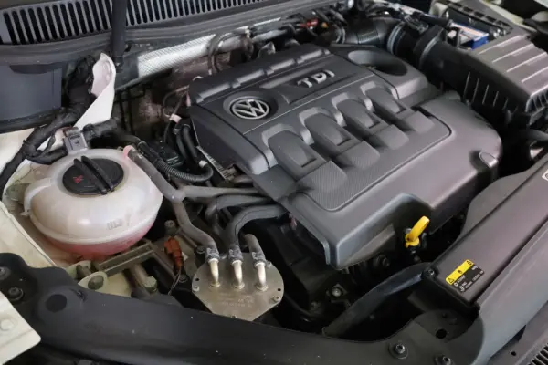 Volkswagen Touran 1.6 TDI R-Line DSG 10
