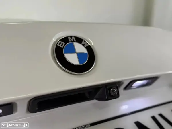 BMW M340 d xDrive Auto 23