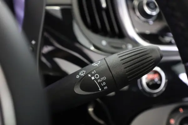 Abarth 595C 1.4 T-Jet 595 37