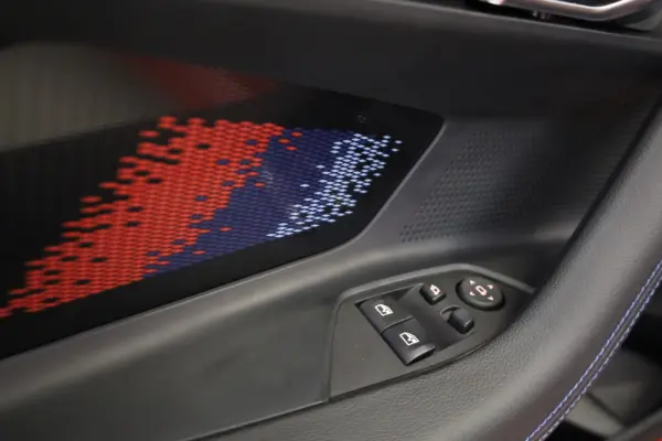 BMW M2 Auto 43