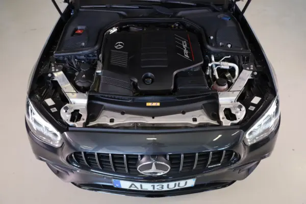 Mercedes-Benz E 53 AMG 4Matic+ 9