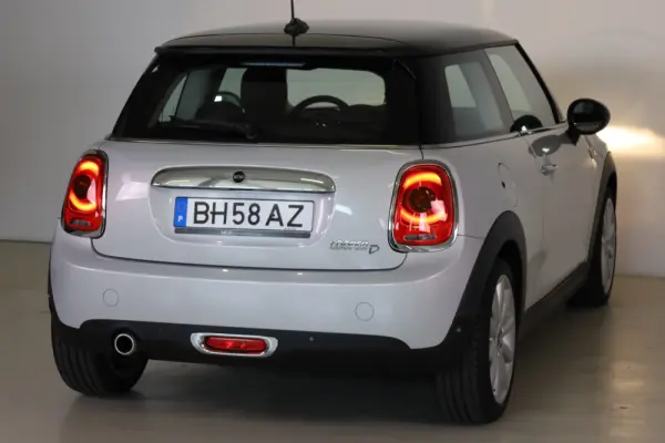 MINI 3 Portas Cooper D 16