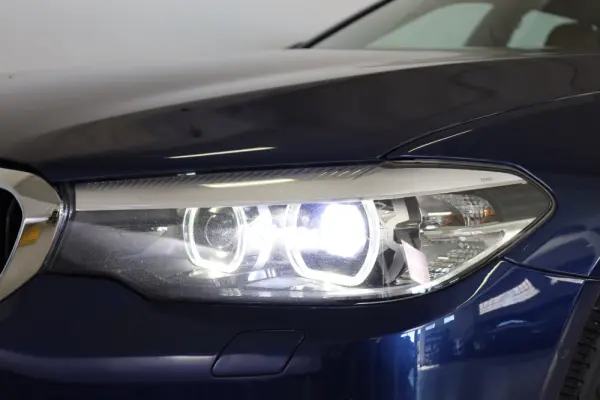 BMW 520 d xDrive Aut. Luxury Line 14