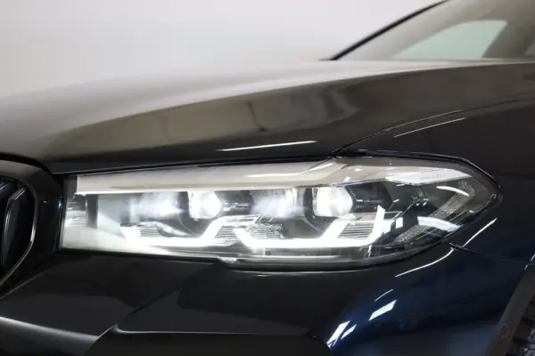 BMW 530 e Pack Desportivo M 15