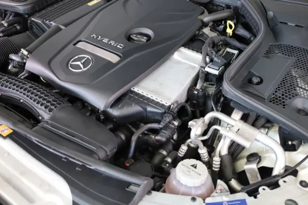 Mercedes-Benz C 350 e 10