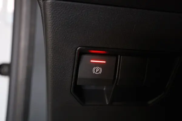 Dacia Duster 1.6 Hybrid Journey 44