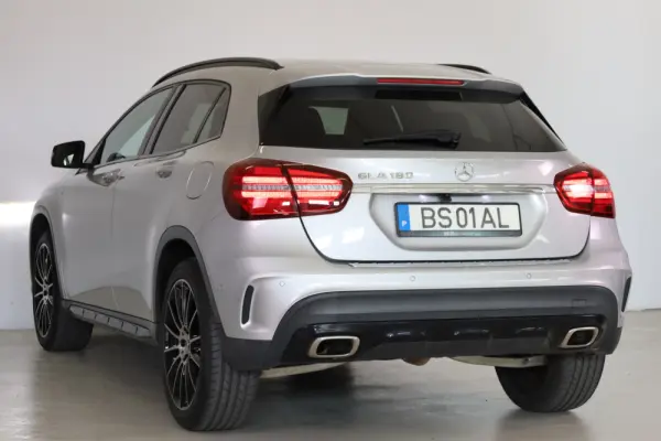 Mercedes-Benz GLA 180 Edition 1 7