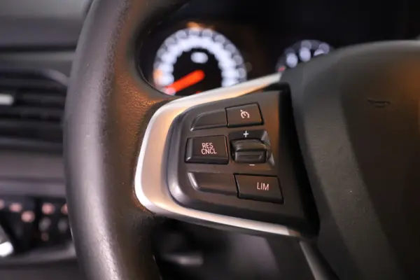 BMW 225xe Active Tourer Advantage 36