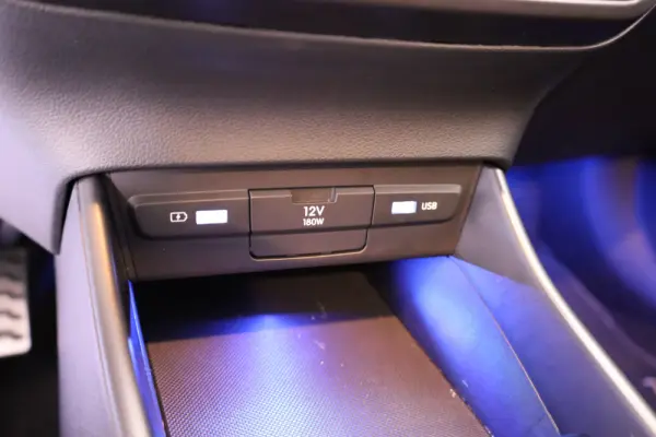 Hyundai Bayon 1.0 T-GDI Premium 34