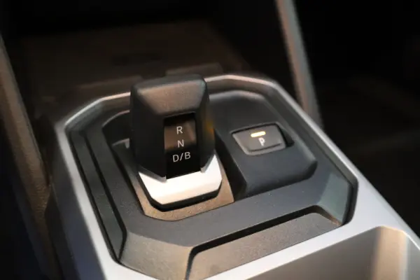 Dacia Duster 1.6 Hybrid Journey 37