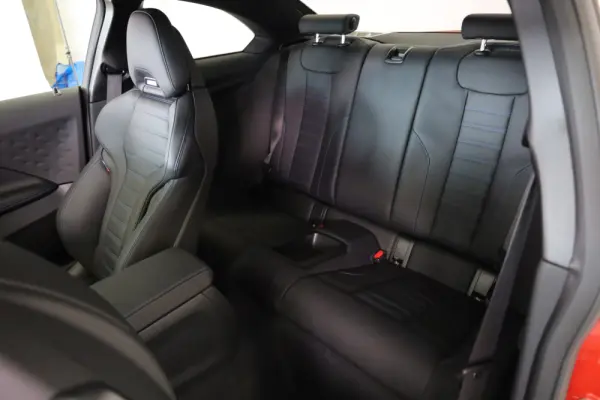 BMW M2 Auto 27
