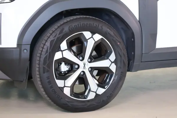 Dacia Duster 1.6 Hybrid Journey 13