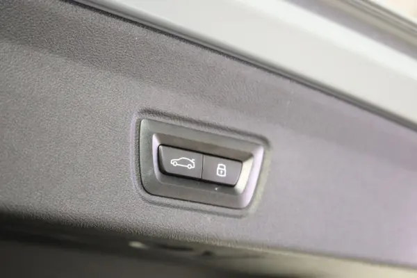 BMW i4 eDrive40 Edição Desportiva M 20