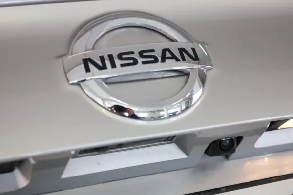 Nissan Qashqai 1.3 DIG-T N-Connecta LED+TT+SKY 18