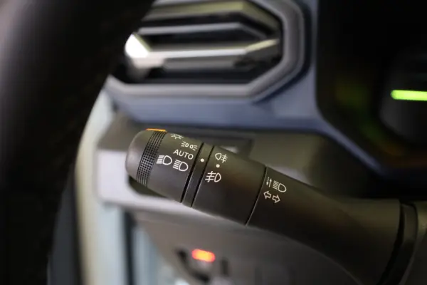 Dacia Duster 1.6 Hybrid Journey 41
