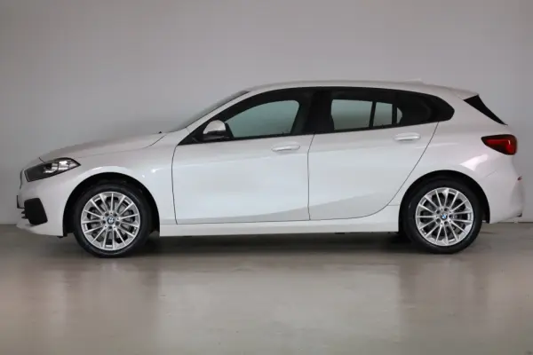 BMW 116 d Advantage Auto 4
