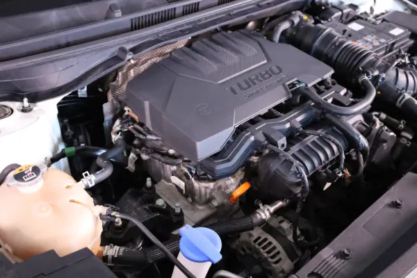 Hyundai Bayon 1.0 T-GDI Premium 8