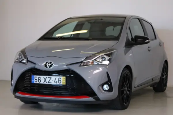 Toyota Yaris 1.5 HSD GR Sport 11