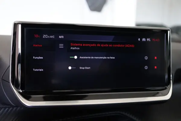 Peugeot 2008 PureTech 100 Style 32