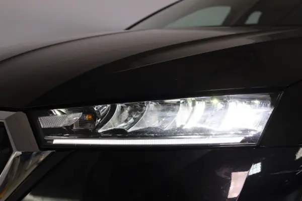 Skoda Octavia Break 2.0 TDI Scout DSG 4x4 11