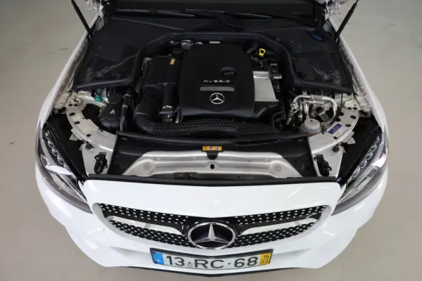 Mercedes-Benz C 350 e 9