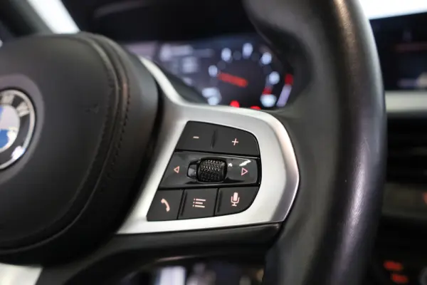 BMW 116 d Pack Desportivo M 34