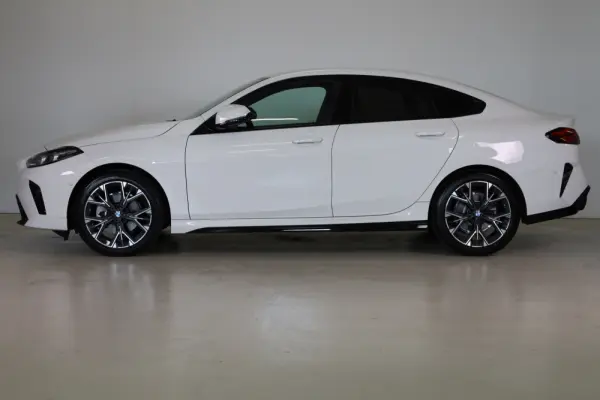 BMW 216 Gran Coupé Pack Desportivo M Pro 9