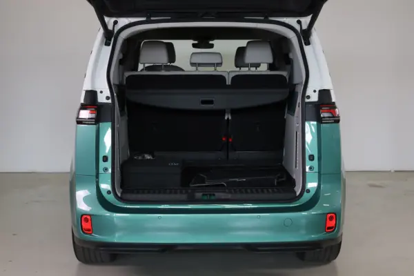 Volkswagen ID.Buzz Pro 19