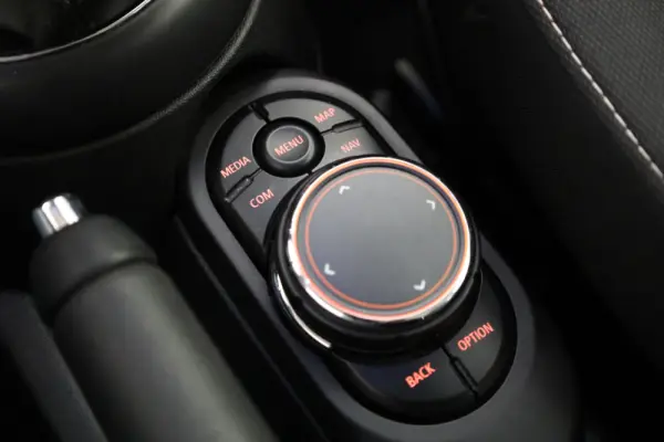 MINI 3 Portas Cooper D 30