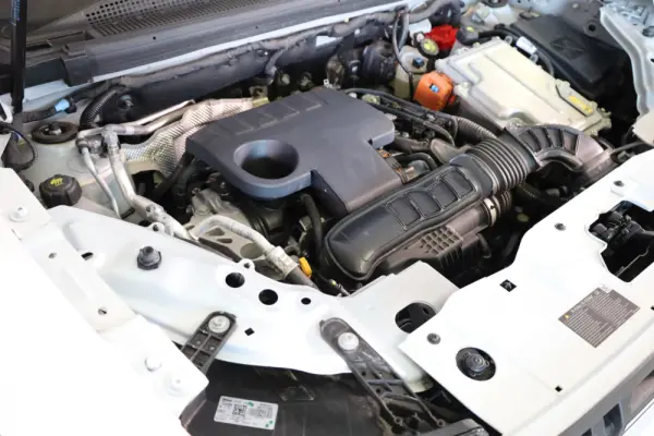 Dacia Duster 1.6 Hybrid Journey 8