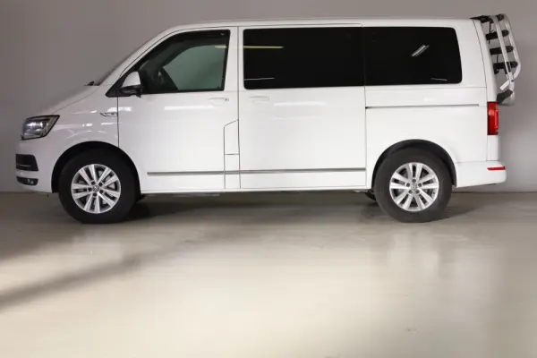 Volkswagen Caravelle 2.0 TDI BlueMotion Highline Aut 3