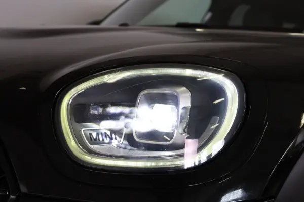 MINI Countryman Cooper SE ALL4 Auto 14