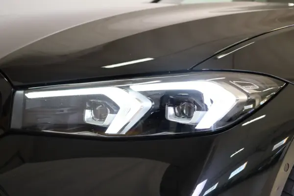 BMW 330 e Pack Desportivo M Auto 15