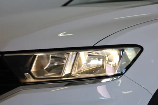 Volkswagen T-Roc 1.5 TSI Style 12