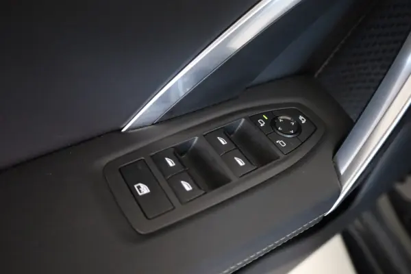 BMW X2 sDrive20i Pack Desportivo M Pro 51