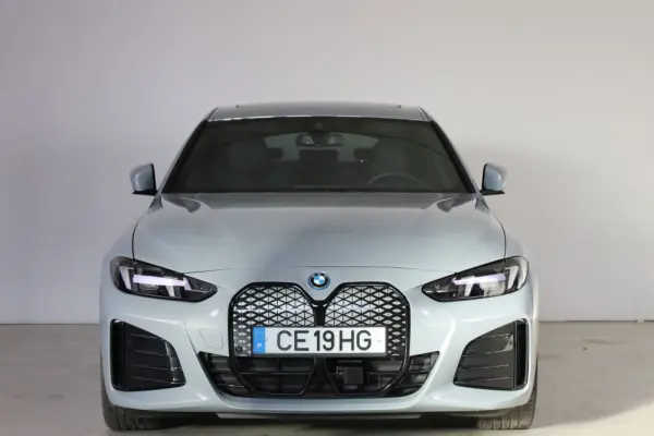BMW i4 eDrive40 Edição Desportiva M 2