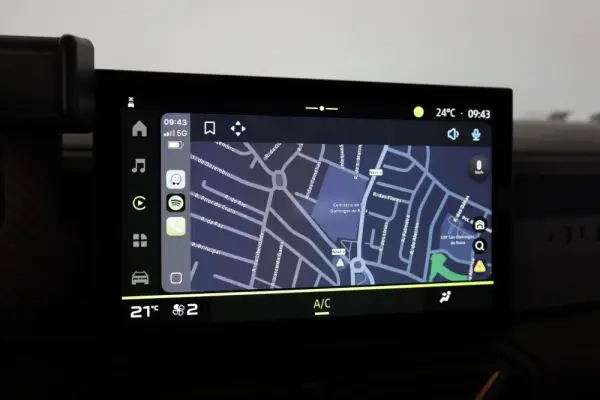 Dacia Duster 1.6 Hybrid Journey 29