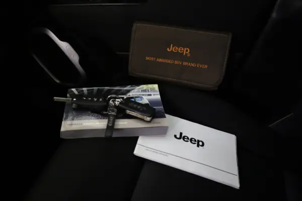 Jeep Renegade 1.0 T Sport 38