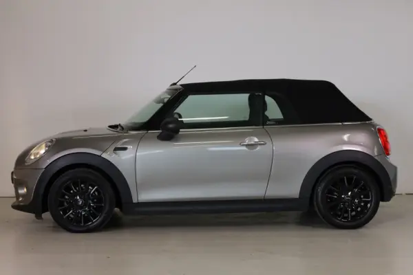 MINI Cabrio One Sport Edition 12
