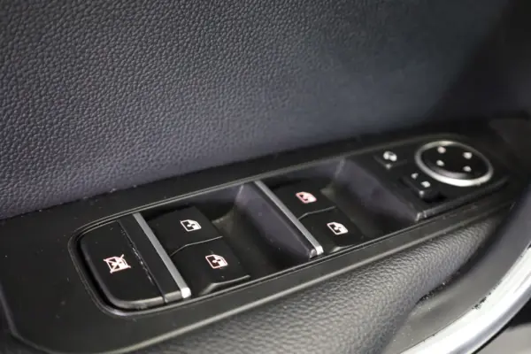 Kia Ceed 1.4 T-GDI TX+SRF 7DCT 45
