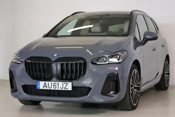 BMW 225xe Active Tourer e xDrive Pack Desportivo M 11