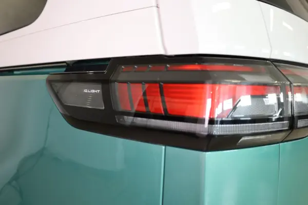 Volkswagen ID.Buzz Pro 16