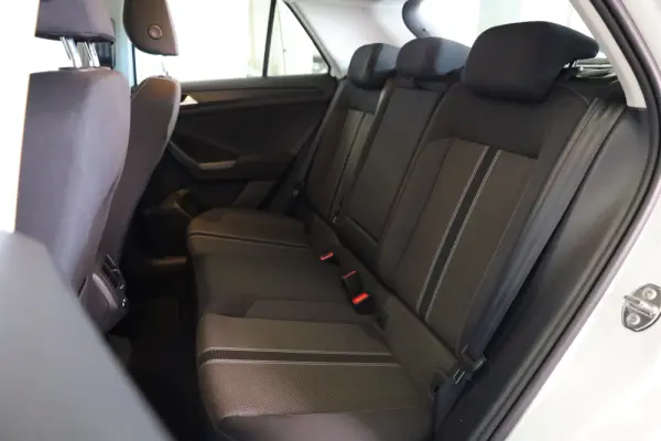 Volkswagen T-Roc 1.5 TSI Style 19